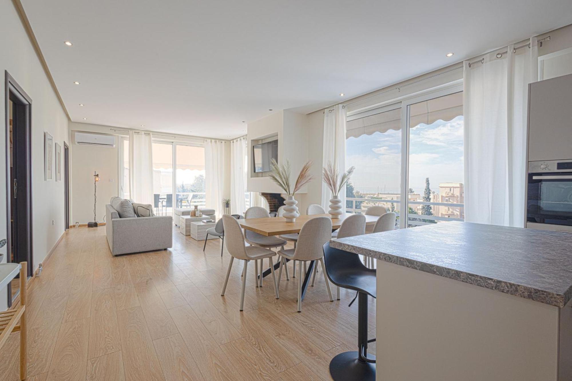 Luxurious 3-Bedroom Seaside Retreat Fully Renovated In 2025 Athén Kültér fotó