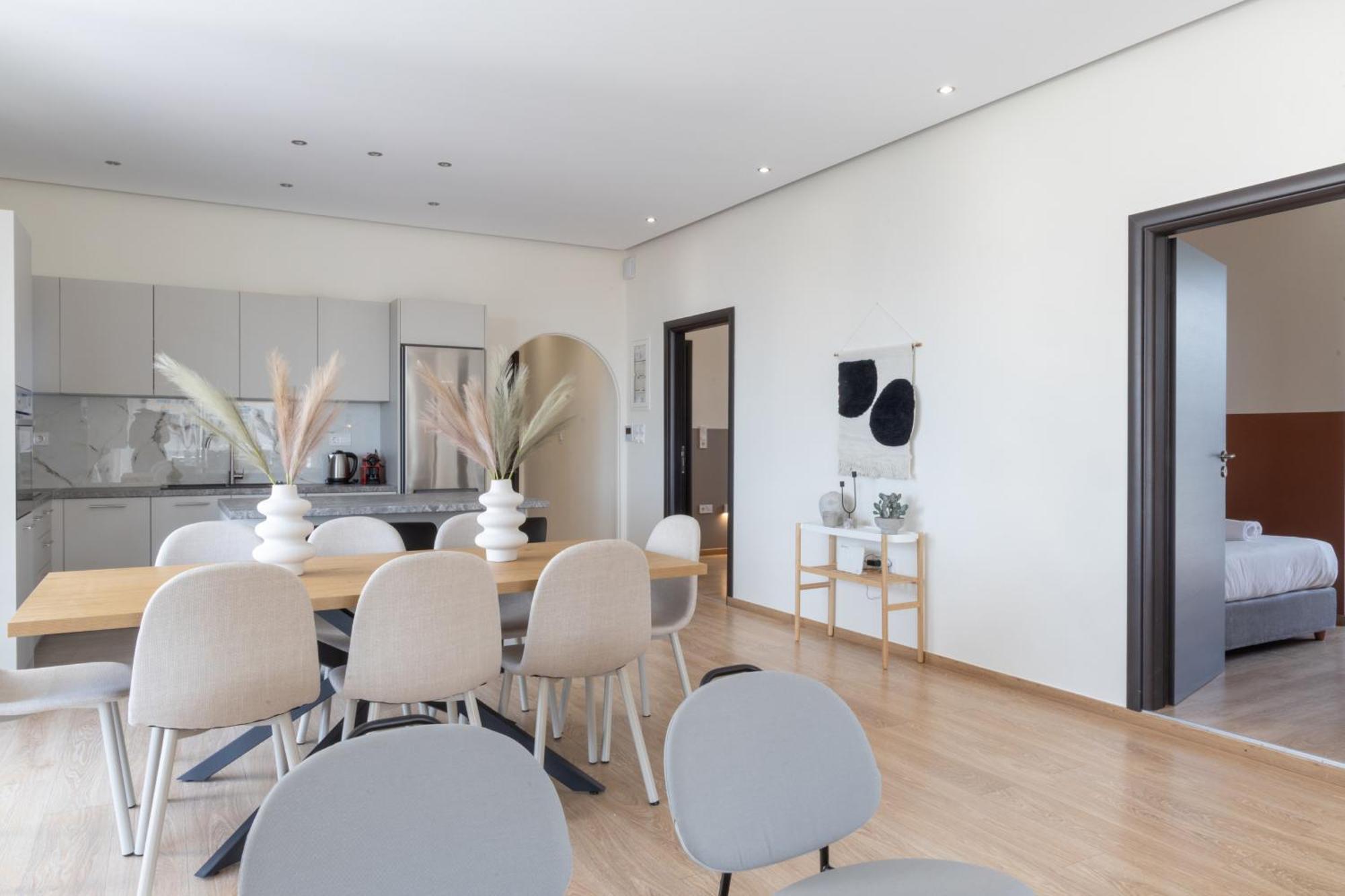 Luxurious 3-Bedroom Seaside Retreat Fully Renovated In 2025 Athén Kültér fotó